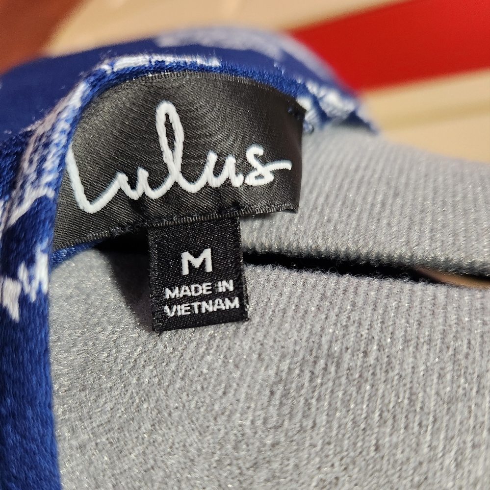 Lulu's Heart of Mardigold Navy Blue w White Floral Print Wrap Maxi Dress, M, NWT - Picture 9 of 9